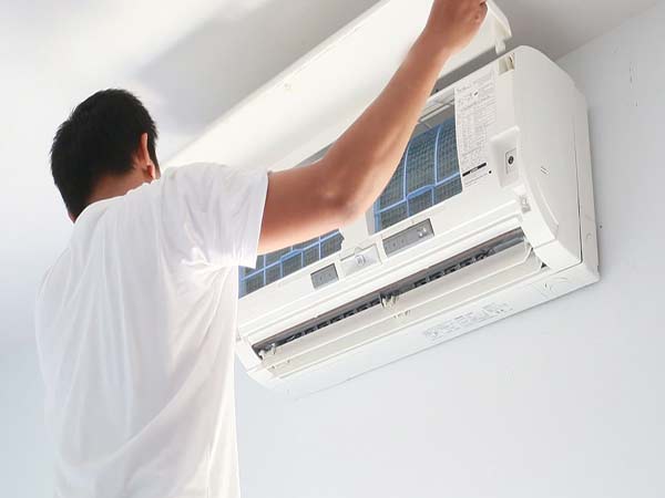 Air-Conditioner-Maintenance-Services